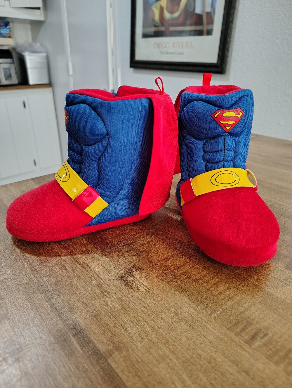 DC Comics  Superman Superhero Slipper Booties Dress Up Size 7-8